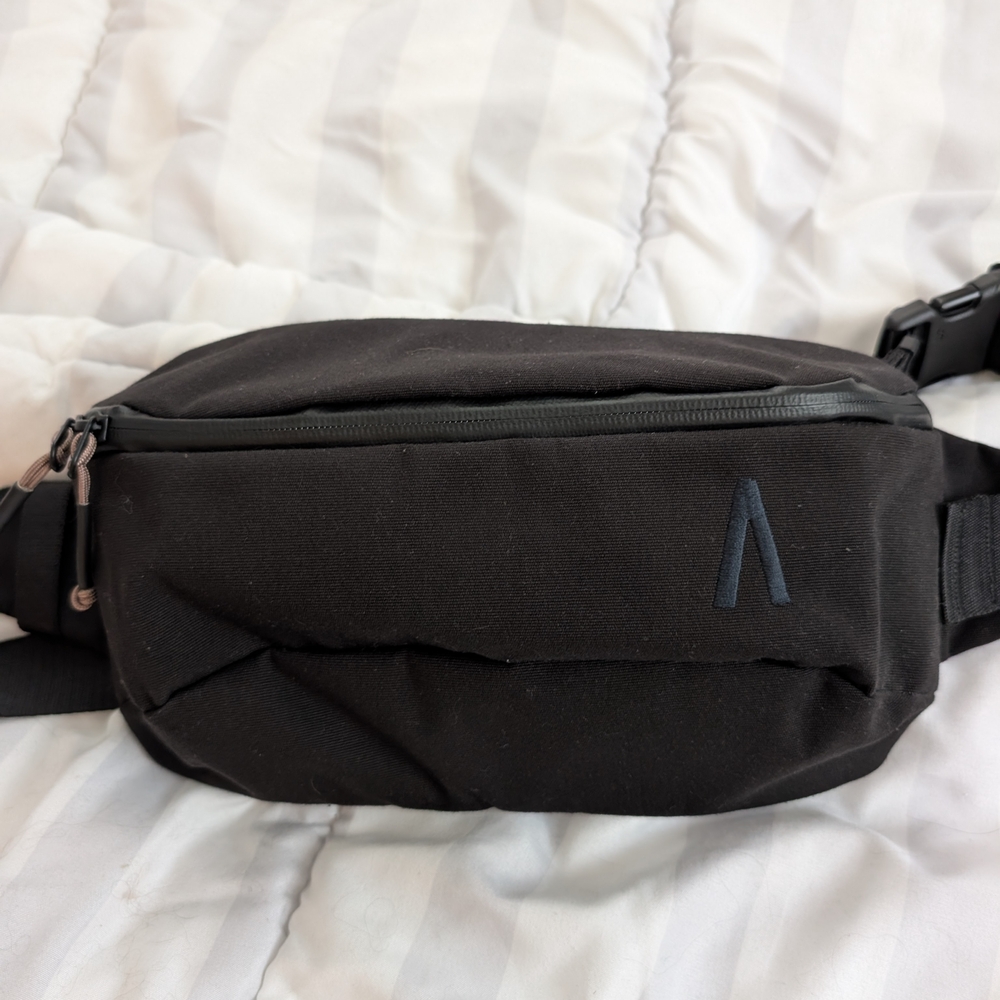 Boundary Supply Rennen Sling Black